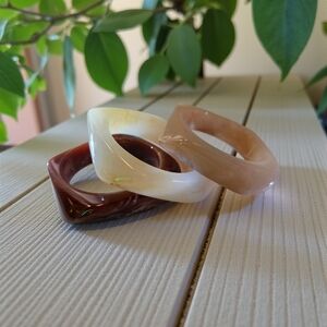 Set of Three Acrylic Bangle Bracelets in Dark Carmel, Sand, & Latte Cream  NWOT